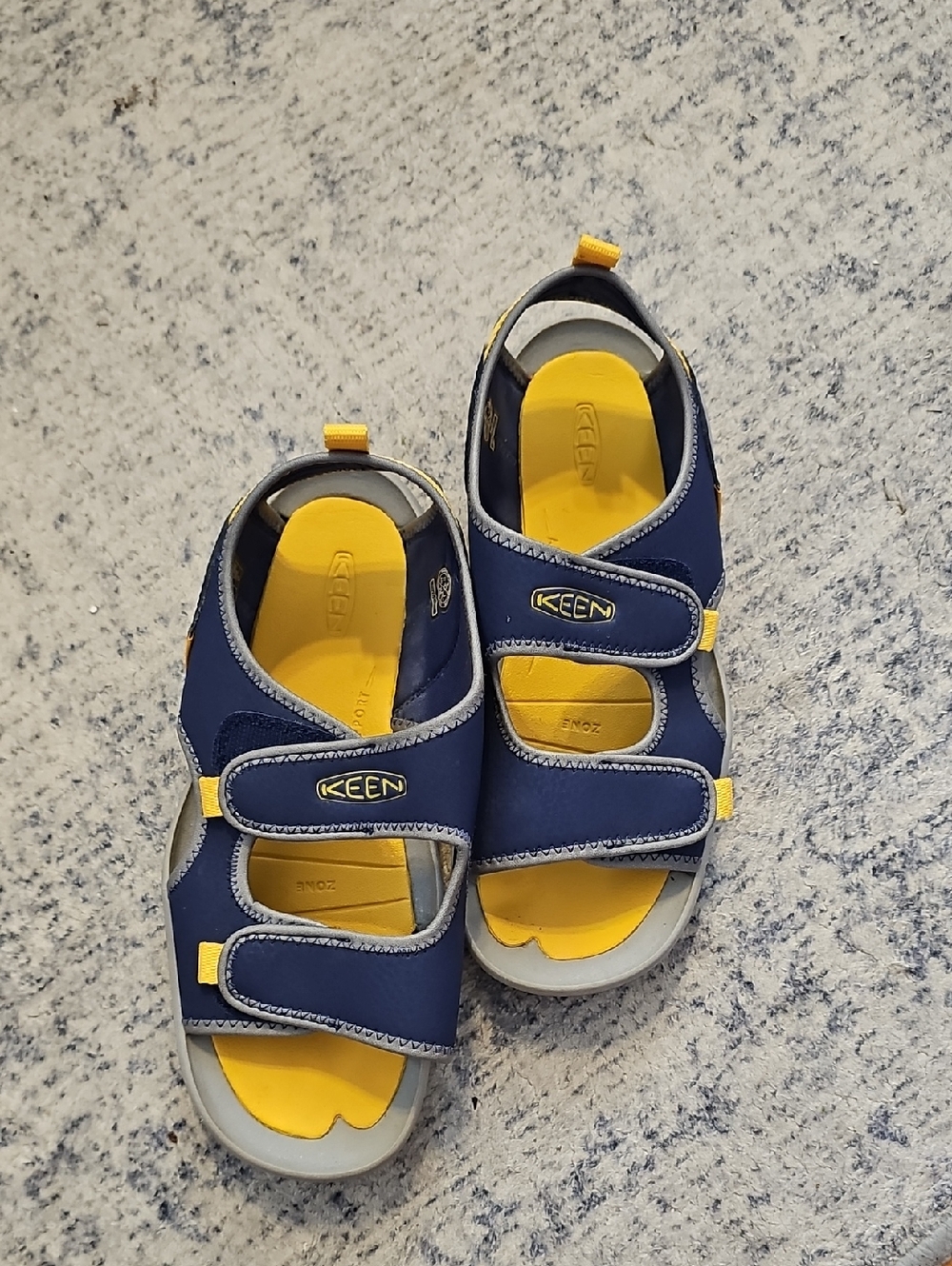 Keen Knotch Creek Kids Navy and Yellow Double-Strap Uni-Sex Sandals